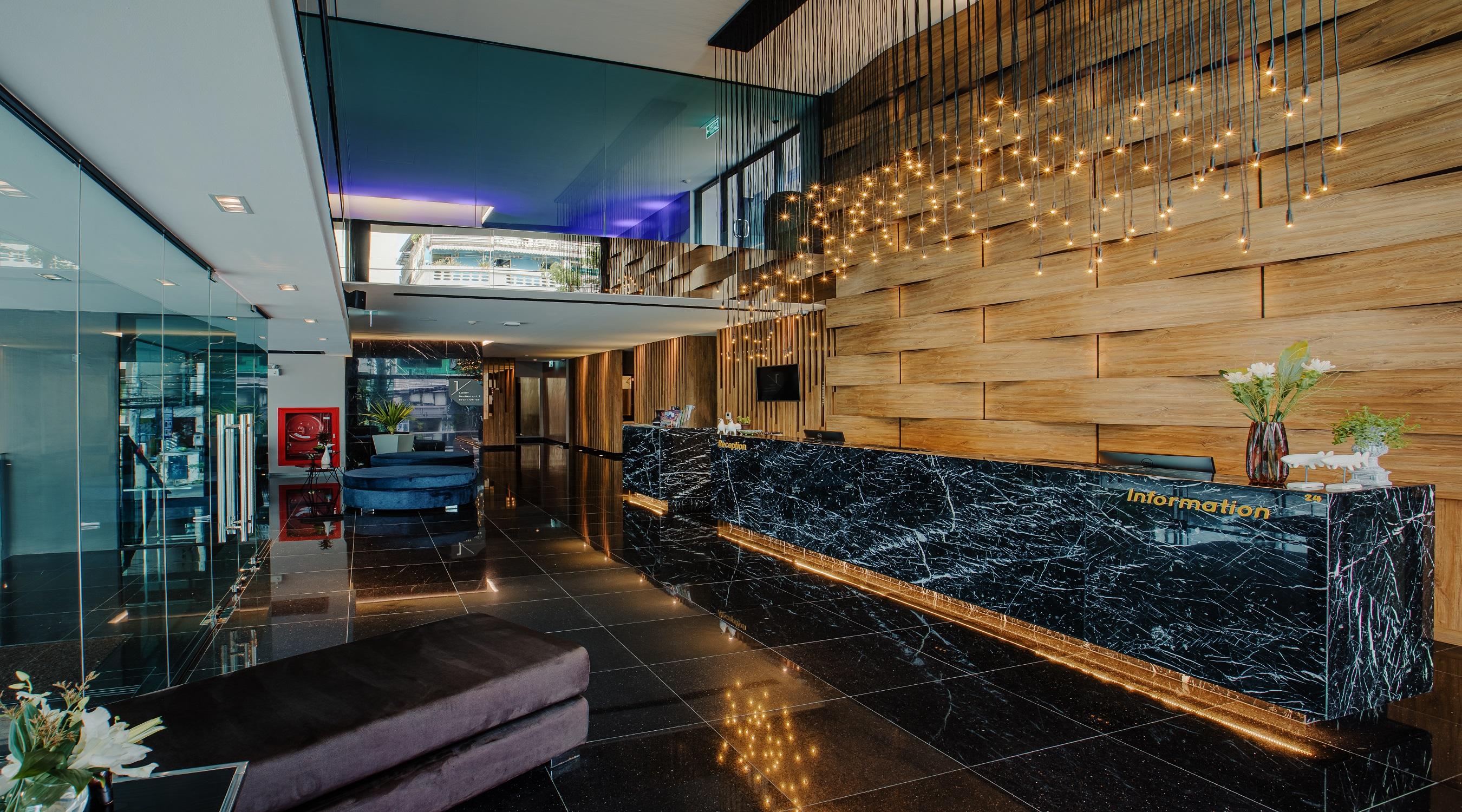 Rak Elegant Hotel Patong Екстериор снимка