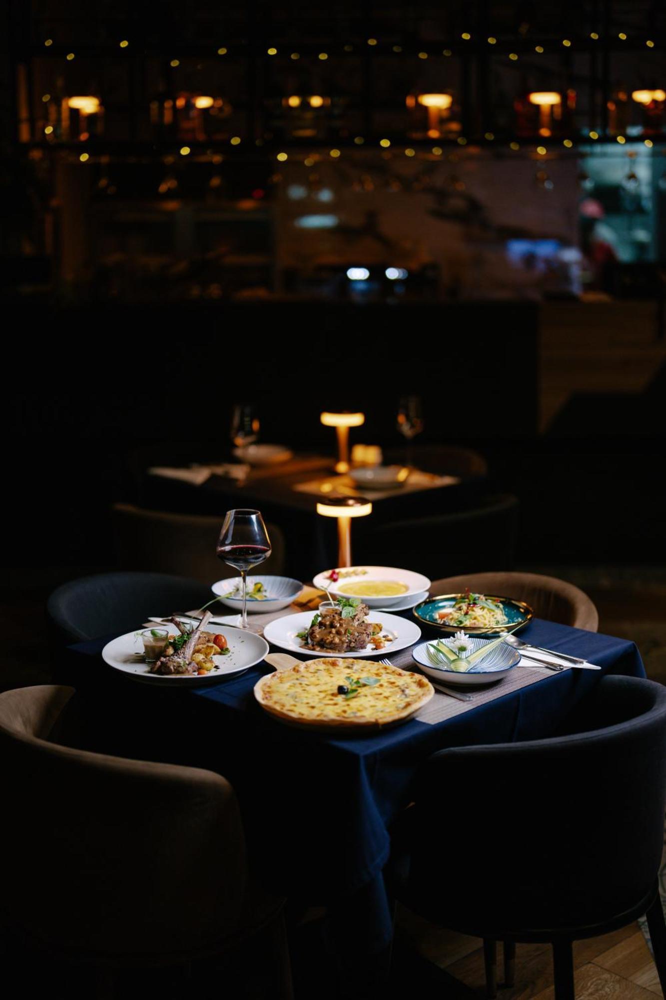 Rak Elegant Hotel Patong Екстериор снимка