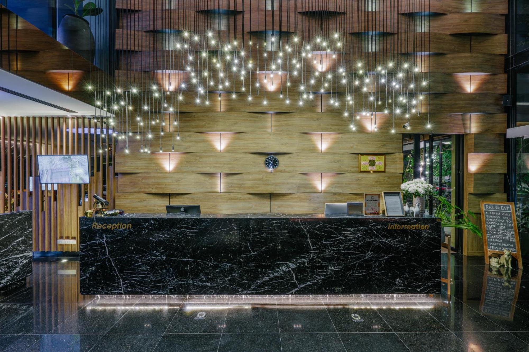 Rak Elegant Hotel Patong Екстериор снимка