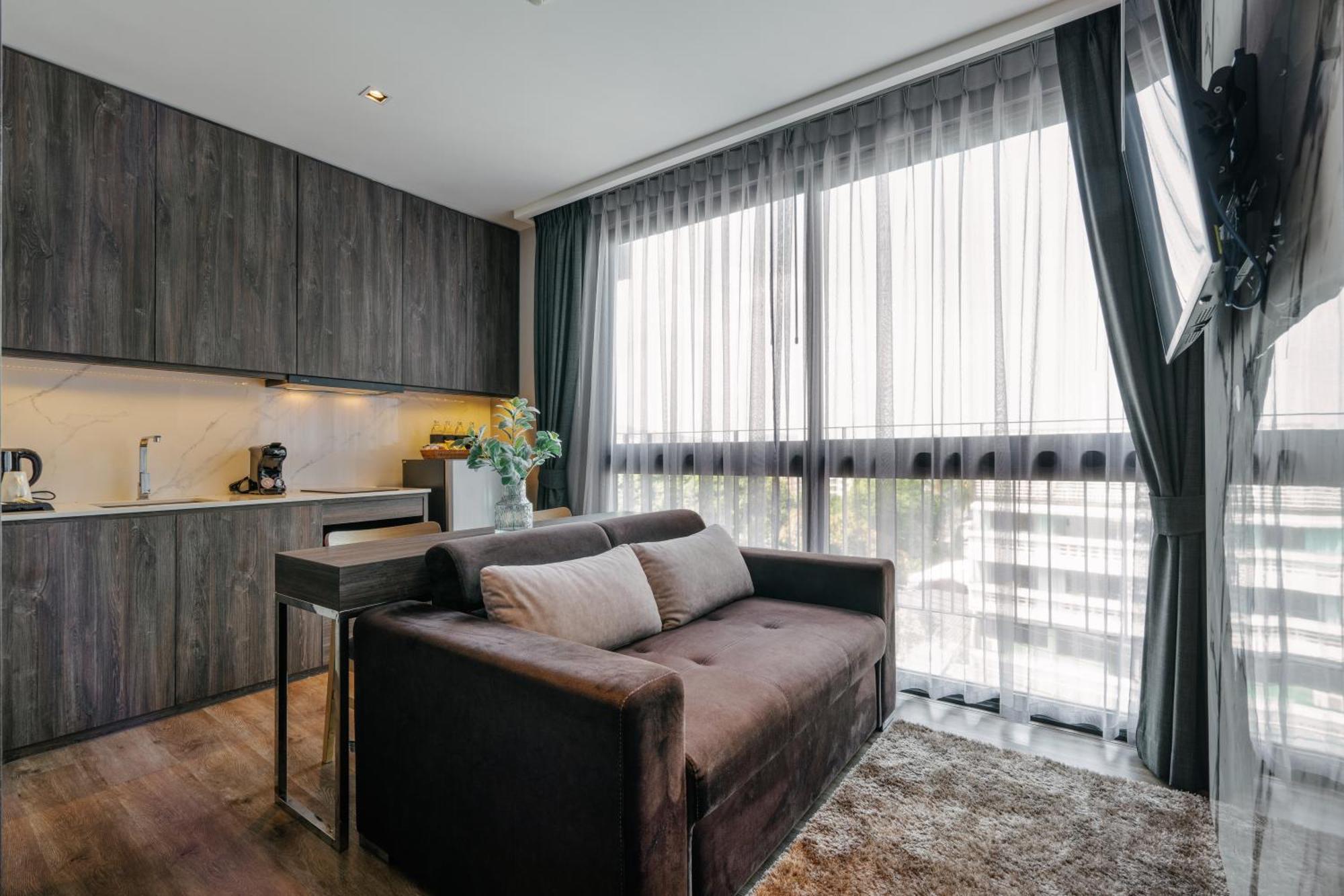 Rak Elegant Hotel Patong Екстериор снимка